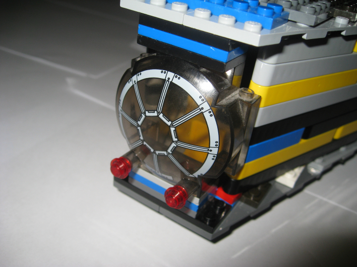 LEGO MOC - In a galaxy far, far away... - Разрушитель перевозящий 2 истребителя (РП2И)