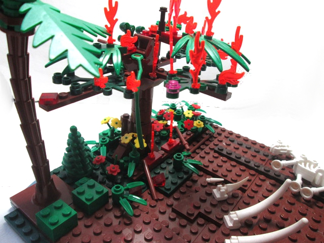 LEGO MOC - Because we can! - Sky fire for people: Горящее дерево поближе. Огонь готов перекинуться и на близко-стоящее  дерево, и на траву с цветами.