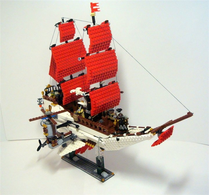LEGO MOC - Steampunk Machine - Steampunk styled 'Scarlet Sails'
