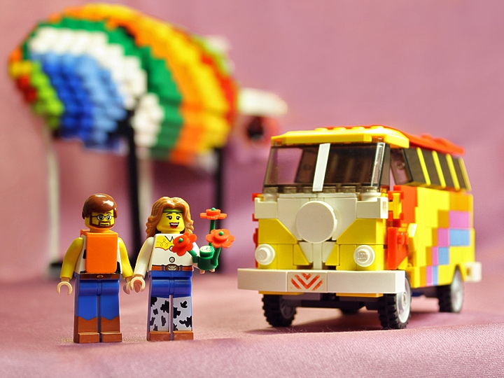 LEGO MOC - Mini-contest 'Zeppelin Battle' - Make Love Not War