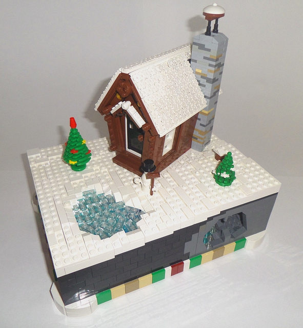 LEGO MOC - New Year's Brick 2014 - Домик Деда Мороза: Общий вид.