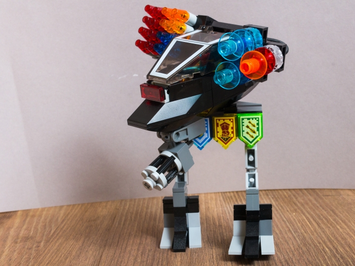 LEGO MOC - 16x16: Mech - УШБМ 'Щит': Во всех этих областях УШБМ могут изменить расклад сил. 