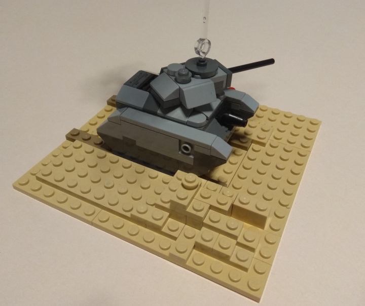 LEGO MOC - 16x16: Micro - Валькирия и химера.: Химера справа.