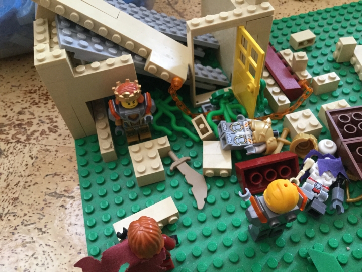 LEGO MOC - Младшая лига. Конкурс 'Средневековье'. - Рассказ битва у знахаря : (Кваркин)Начнём 