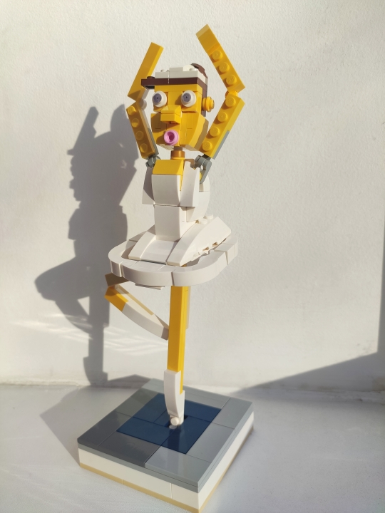 LEGO MOC - LEGO-конкурс 16x16: 'Все работы хороши' - Начинающая балерина: 1