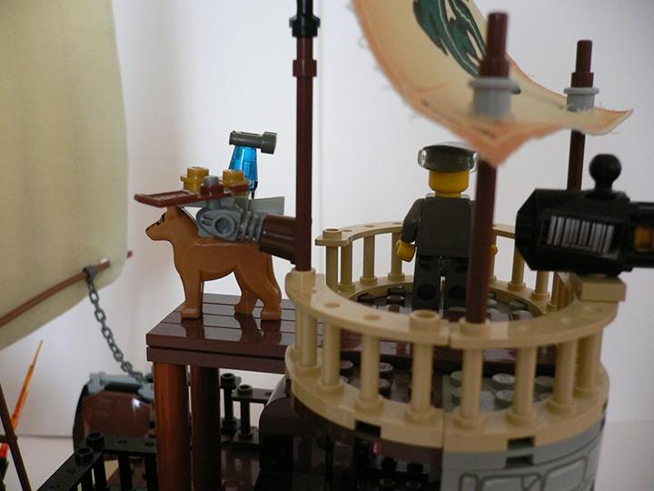 LEGO MOC - Steampunk Machine - Flying Steamship: Балкончик и 'взлетная полоса' для собаки.