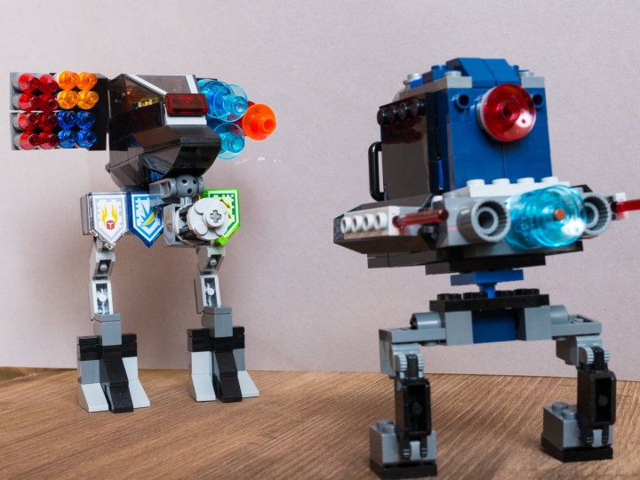 LEGO MOC - 16x16: Mech - УШБМ 'Щит': Также легко можно увидеть весь прогресс который прошел УШБМ 'Щит'. И сейчас вы увидите показательный бой, между УШБМ 'Корыто', поддерживаемым танковым отрядом, и УШБМ 'Щит'<br />
<br />
----- ТРАНСЛЯЦИЯ ПРЕРВАНА ПО ТЕХНИЧЕСКИМ ПРИЧИНАМ ------