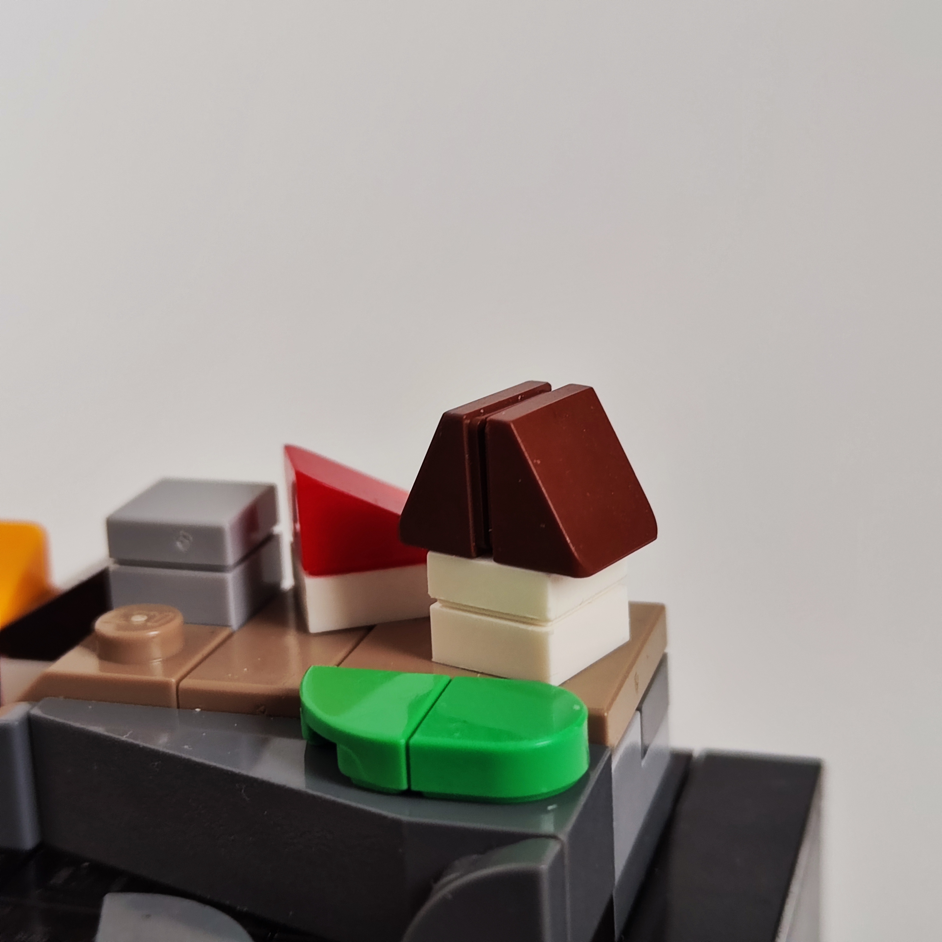 LEGO MOC - Отплытие: Эта самоделка получилась очень простой и даже примитивной, но для меня всё равно заняла отдельное место в сердце. Микромасштаб до сих пор остаётся для меня одним из любимых форматом самоделок.